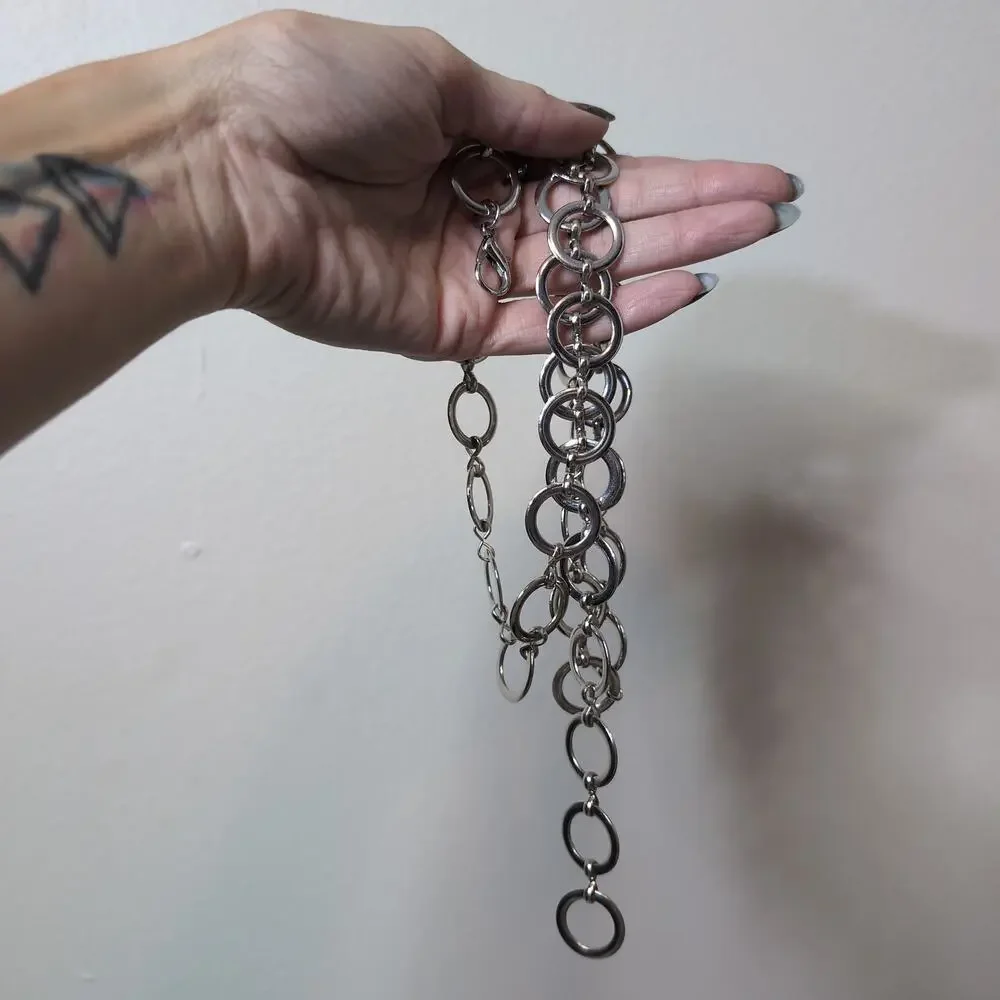 Silver Tone O Ring Chain Belt Y2k